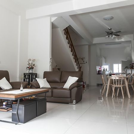 Beyond Home เจียวซี ภายนอก รูปภาพ